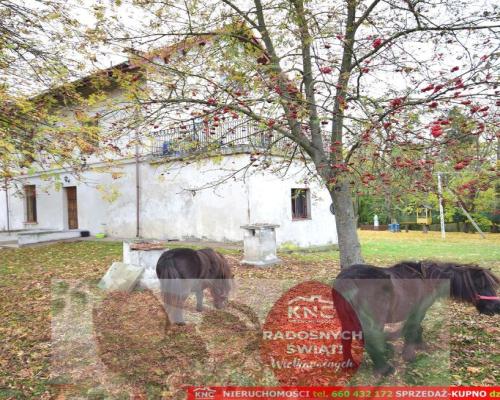 Zabytkowy Zespół Dworsko-Parkowy (XIXw. 1880 r)