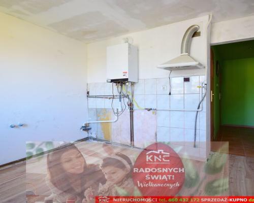 Blisko Nałęczowa, 3 pokoje z garażem i działką.