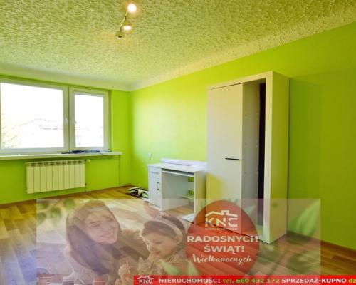 Blisko Nałęczowa, 3 pokoje z garażem i działką.