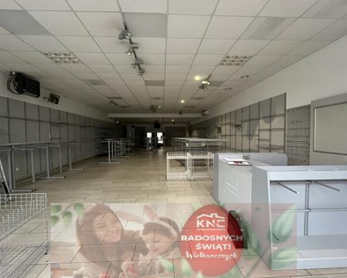 Lokal handlowy 180 m kw.  w centrum Dęblina.