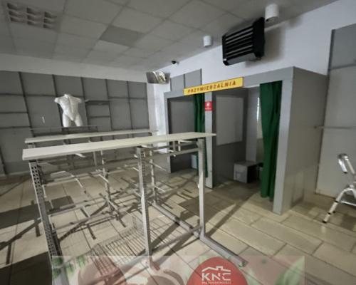 Lokal handlowy 180 m kw.  w centrum Dęblina.