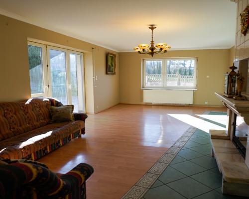 Borowa | Dom na działce z lasem