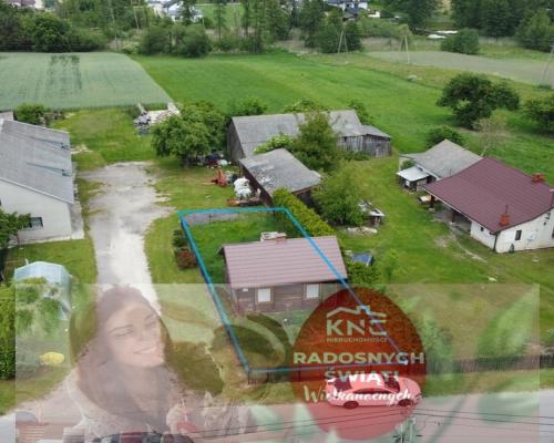 Dom z drewna  w Zielonce Starej pod Zwoleniem.