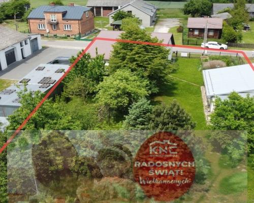 Dom z drewna  w Zielonce Starej pod Zwoleniem.