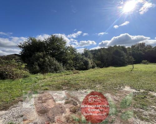 Działka 1441 m2 prze drodze 747 w Lipie Miklas.