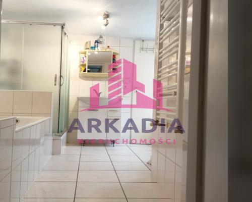 Komfortowy dom z 3 sypialniami i dużą działką