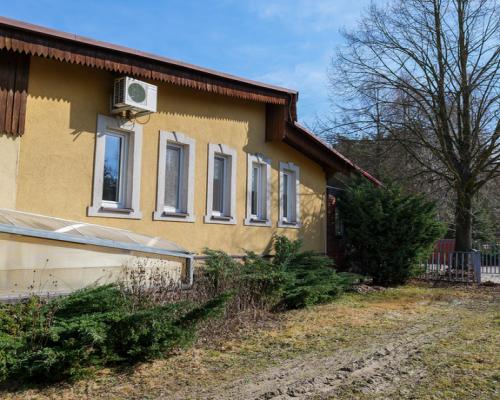 Troniny, ul. Akacjowa| Budynek pod usługi medyczne