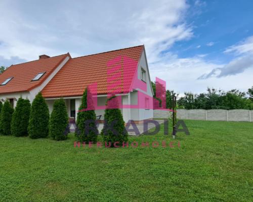 Dom w Centrum Bielawy pow. działki 957m2