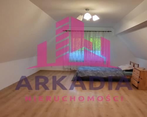 Dom w Centrum Bielawy pow. działki 957m2