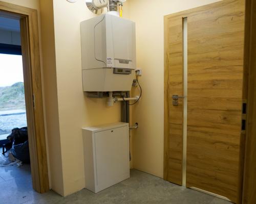 Rychłowice, gm. Wieluń | Budynek usługowy