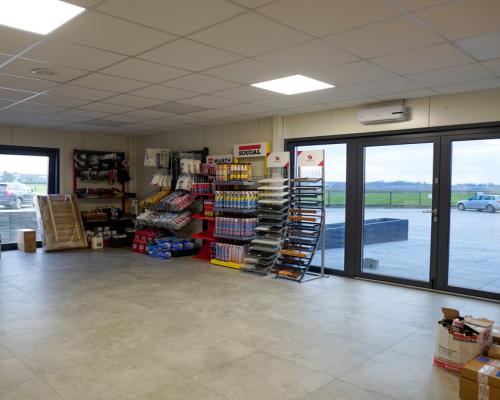 Rychłowice, gm. Wieluń | Budynek usługowy