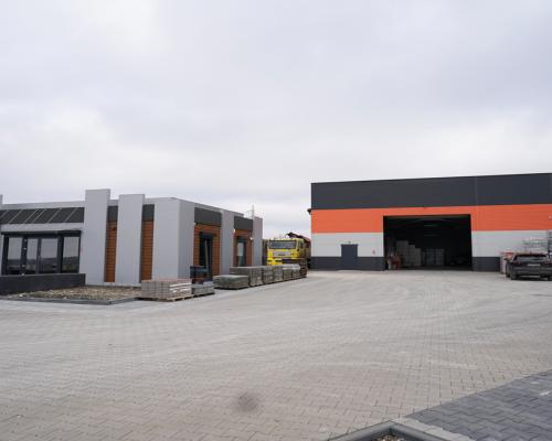 Rychłowice, gm. Wieluń | Budynek usługowy