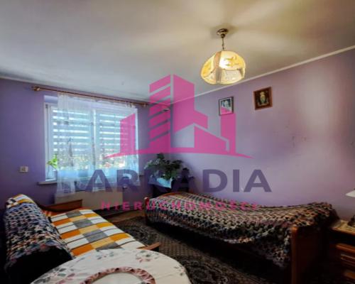 2 pokoje z balkonem ,II piętro 50m2