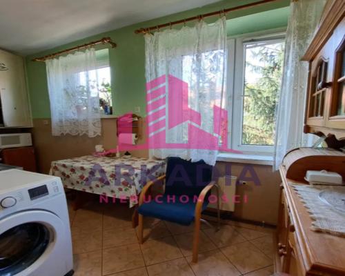 2 pokoje z balkonem ,II piętro 50m2