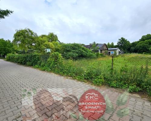 Działka budowlano-usługowa - Nałęczów, ul.Wójcika