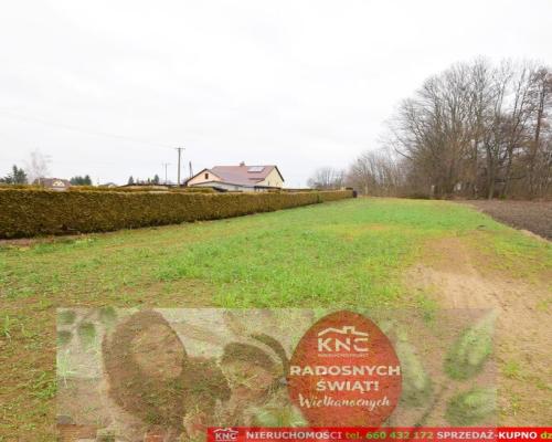 Działka budowlana (WZ) wszystkie media.
