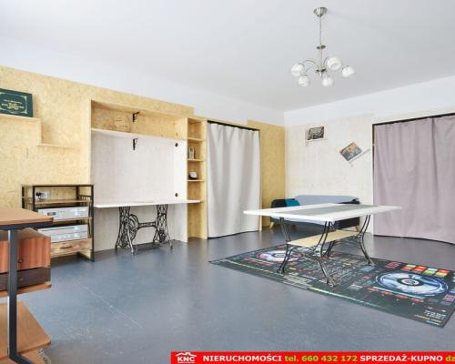 Mieszkanie 2 pok. 2 piętro, parking, niski czynsz.