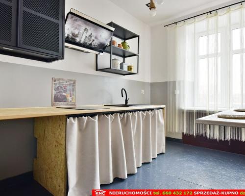 Mieszkanie 2 pok. 2 piętro, parking, niski czynsz.