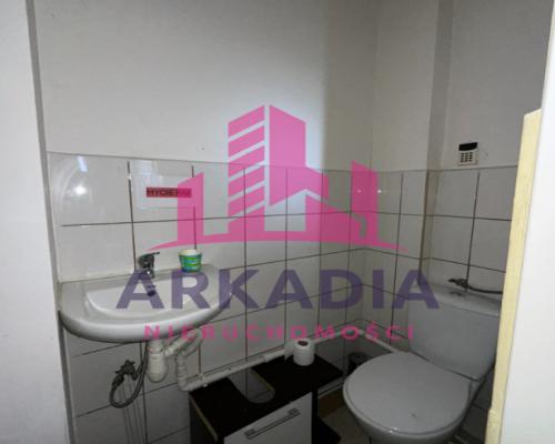 Lokal do wynajęcia – 141 m², parter, Rynek