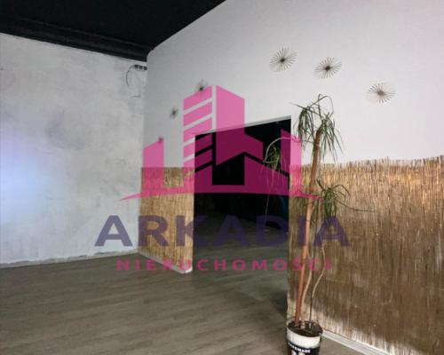 Lokal do wynajęcia – 141 m², parter, Rynek