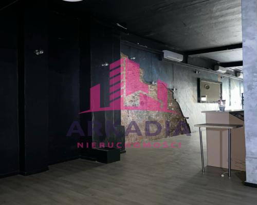 Lokal do wynajęcia – 141 m², parter, Rynek