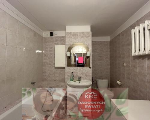 Gocław 2 pokoje 54 m 2,  gotowe do zamieszkania.