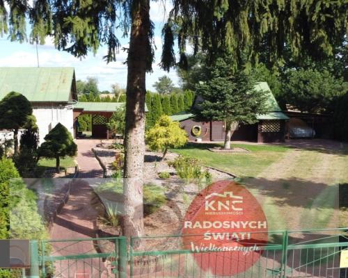 Zaciszne siedlisko w Zawadzie Starej gm. Policzna.