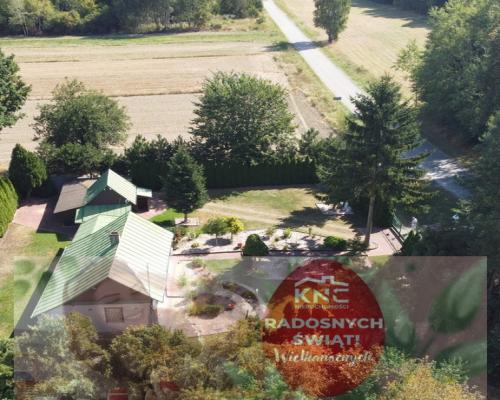 Zaciszne siedlisko w Zawadzie Starej gm. Policzna.