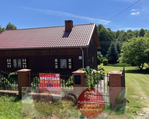 Dom na pięknej działce w Lipie Miklas gm. Lipsko.