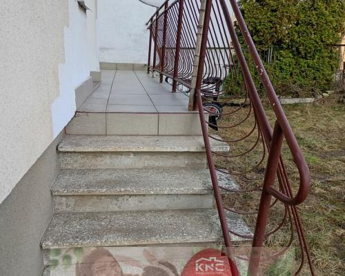 Dom pow. 125 m2 (pół bliźniaka) Włostowice Puławy.