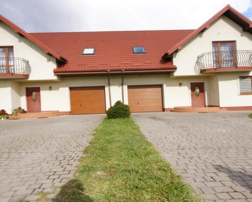 Dom 138 m2 z garażem, Piotrowice