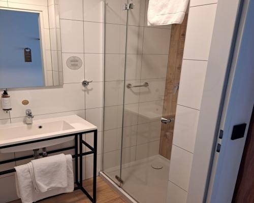 Pokój o pow. 16,26 m2 w hotelu ARCHE w Lublinie.
