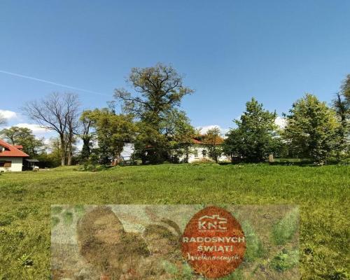 Zabytkowy dworek z przełomu XIX i XX w. w Świdniku