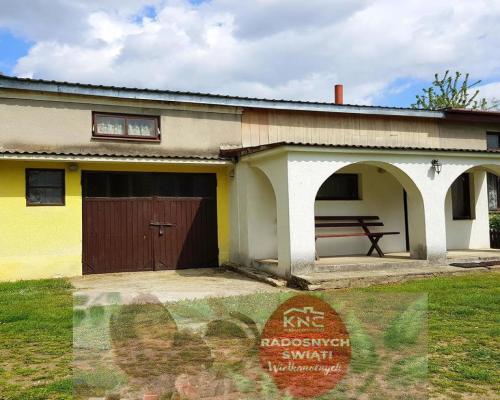 Mały domek w świetnej lokalizacji - Uniszowice