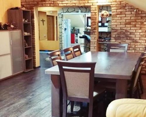 Mieszkanie w domu jednorodzinnym-Elizówka blisko IKEI