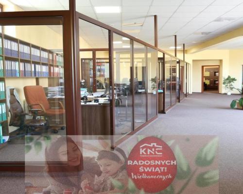 Budynek usługowo-biurowy położony na Czechowie Pł