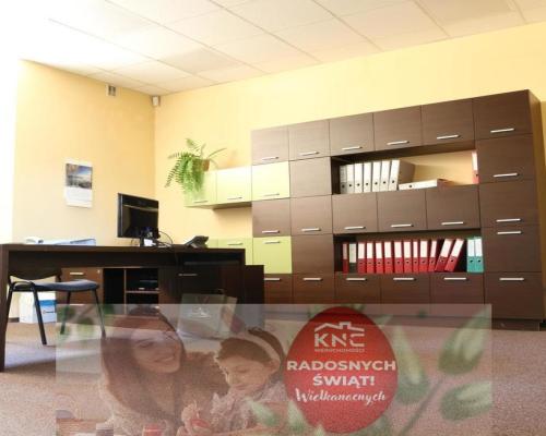 Budynek usługowo-biurowy położony na Czechowie Pł