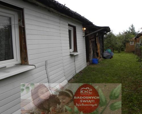 Dom z drewna przy Wiśle ul. Modrzycka w Dęblinie.