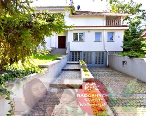 Segment w szeregowcu - spokojne osiedle przy lesie