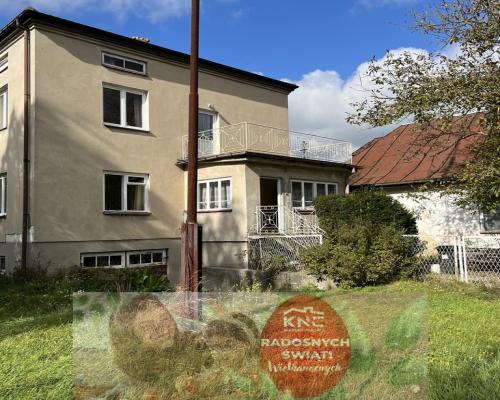 Dwa domy, działka 7400 m kw. w Końskowoli.