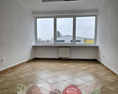 Lokal biurowo-usługowy 250m2 +duży parking w cenie