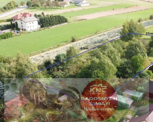 Praktyczne wymiary,zaciszna lokalizację, dużo ziel