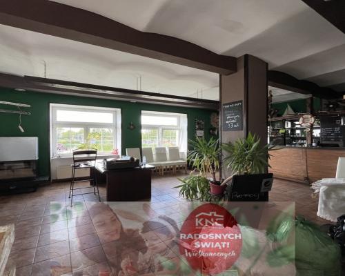 Restauracja "REJS" ul. Portowa 2  w Puławach.