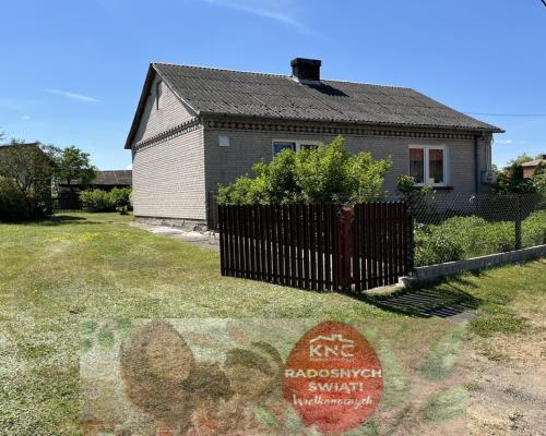 Dom 50 m2  na działce w m. Babilon gm. Lipsko.