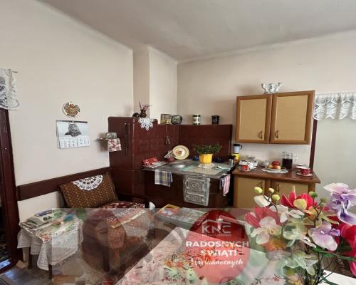 Dom 50 m2  na działce w m. Babilon gm. Lipsko.