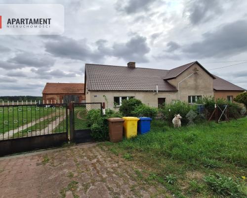 Dom na dużej działce.../W cenie mieszkania