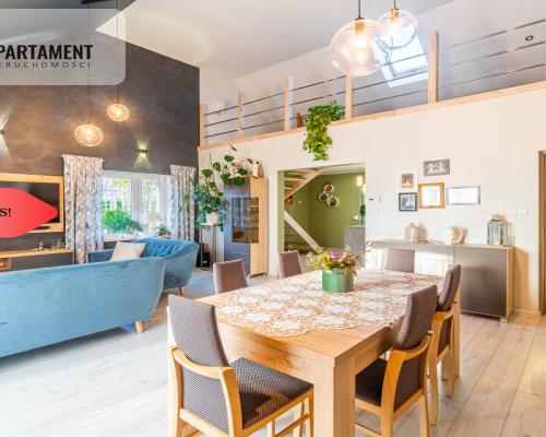 Murowaniec - piękny dom z antresolą i ogrodem