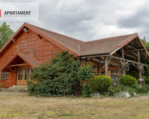 Klimatyczny Dom z bali drewnianych!