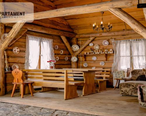 Klimatyczny Dom z bali drewnianych!