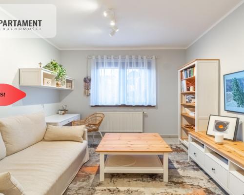 Dom: dwa mieszkania i przestrzeń na działalność